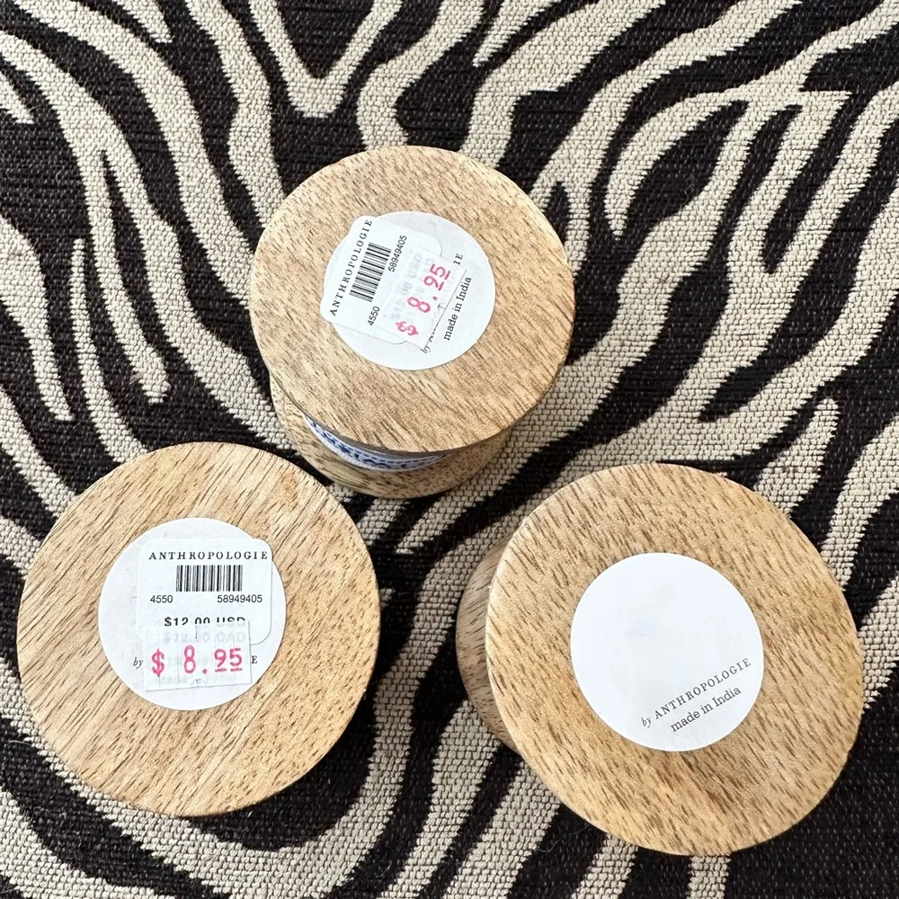 ANTHROPOLOGIE - Gift Ribbon - Picture 3 of 4
